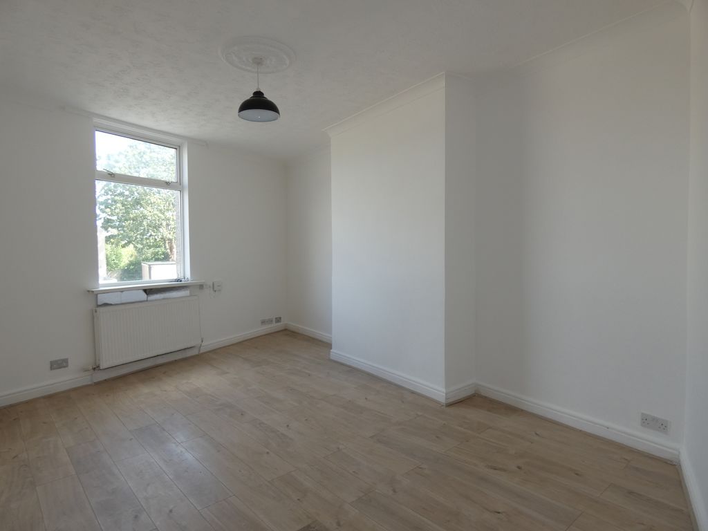 Lounge- click for photo gallery